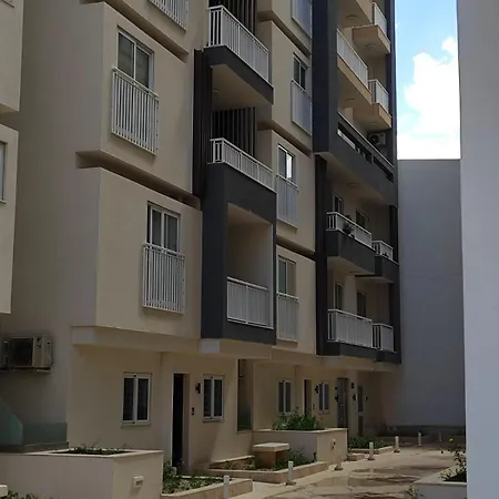 B8 Seaside Luxury With Terrace- New St. Paul's Bay