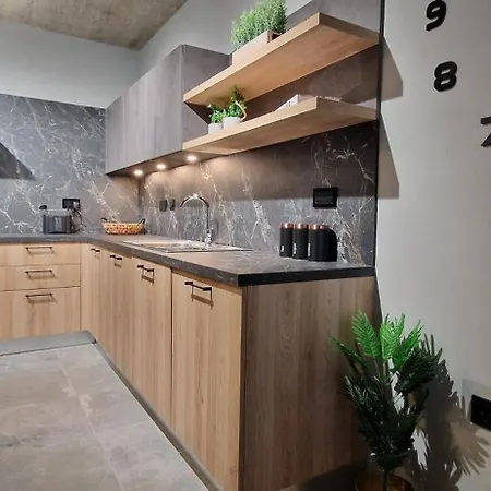 B8 Seaside Luxury With Terrace- New Daire St. Paul's Bay