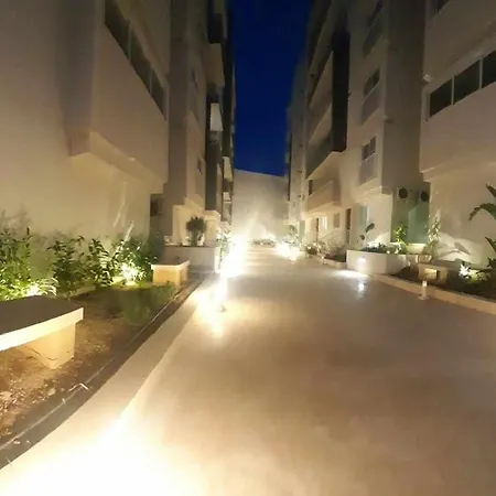 B8 Seaside Luxury With Terrace- New St. Paul's Bay