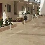 B8 Seaside Luxury With Terrace- New Διαμέρισμα *